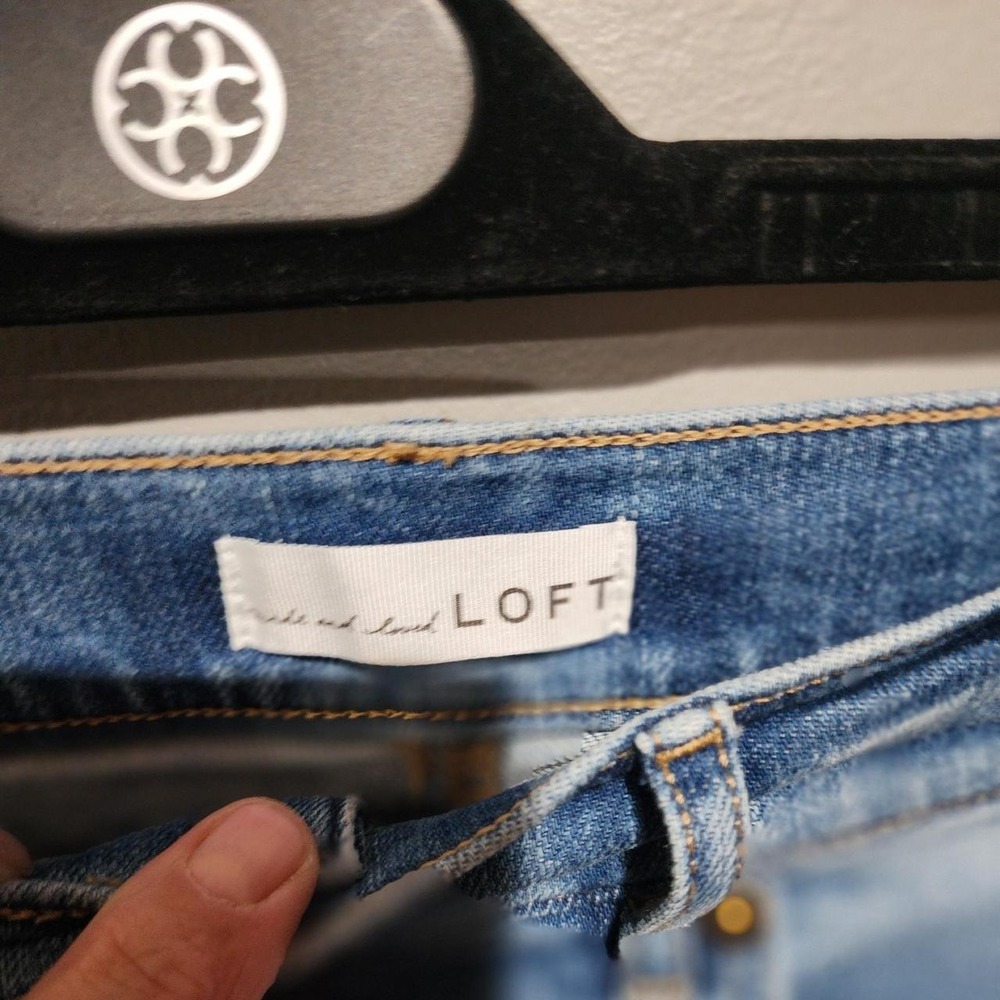 LOFT blue denim jeans with a flattering fit' - Picture 3 of 7